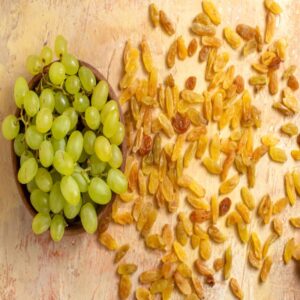 Organic Raisins Mixed with Almonds and Walnuts – Healthy Snack